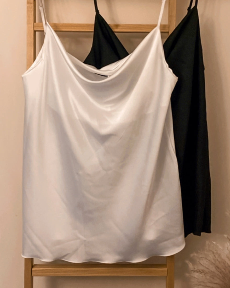 Satin Vest in white (large/XL)