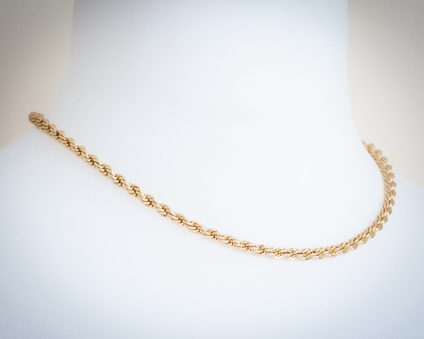 Rope twist chain necklace