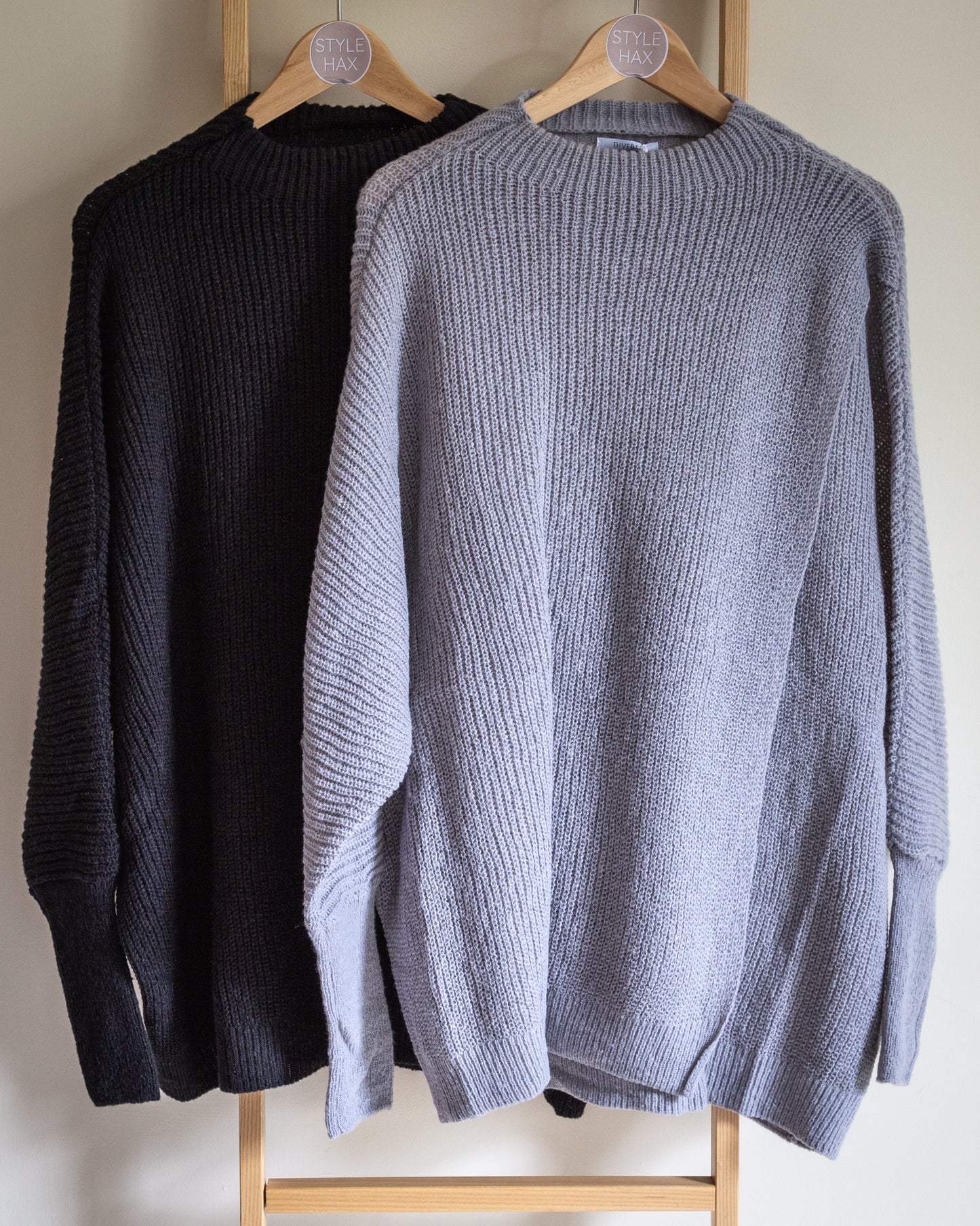 Fi funnel neck knitted split front top in grey