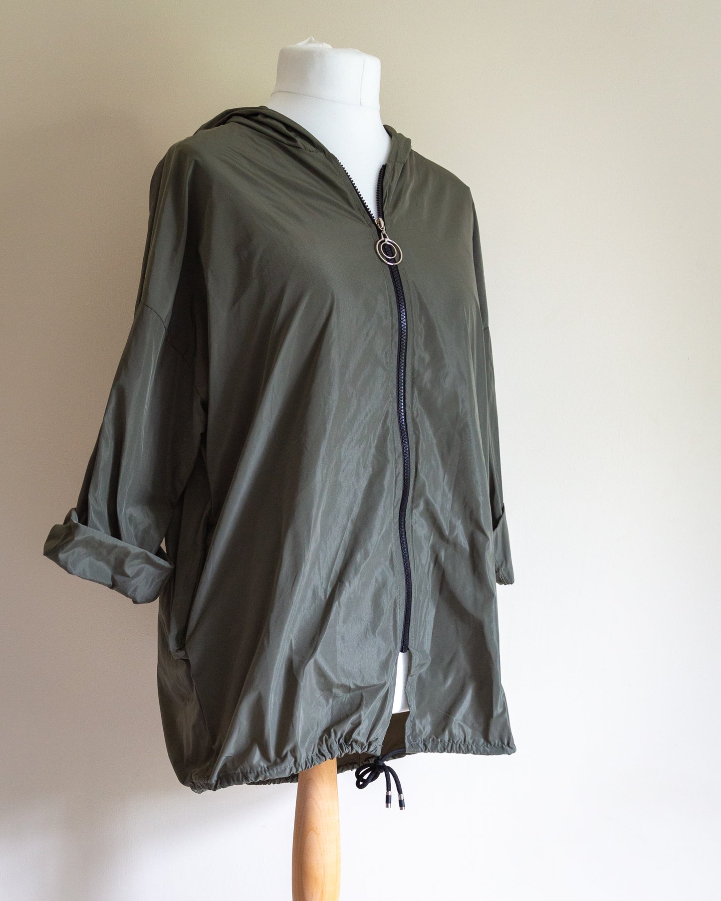 Hope lightweight rain jacket in khaki