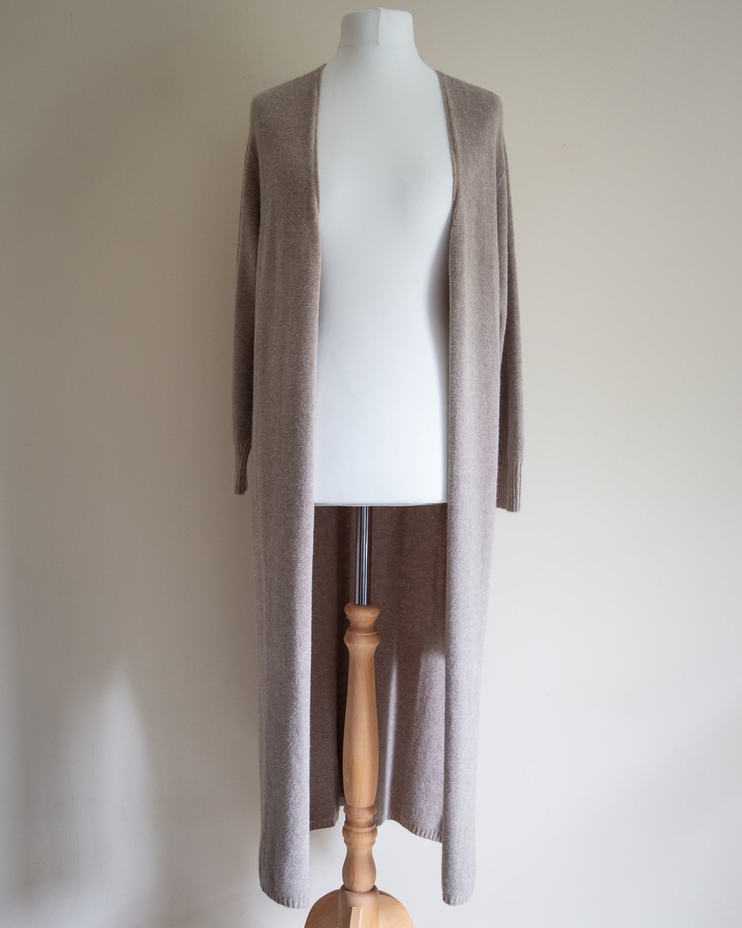 Hax Lux cardigan in camel