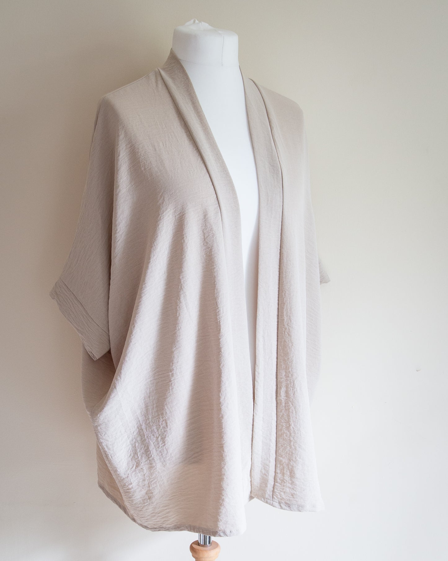 Draped cardigan in cream