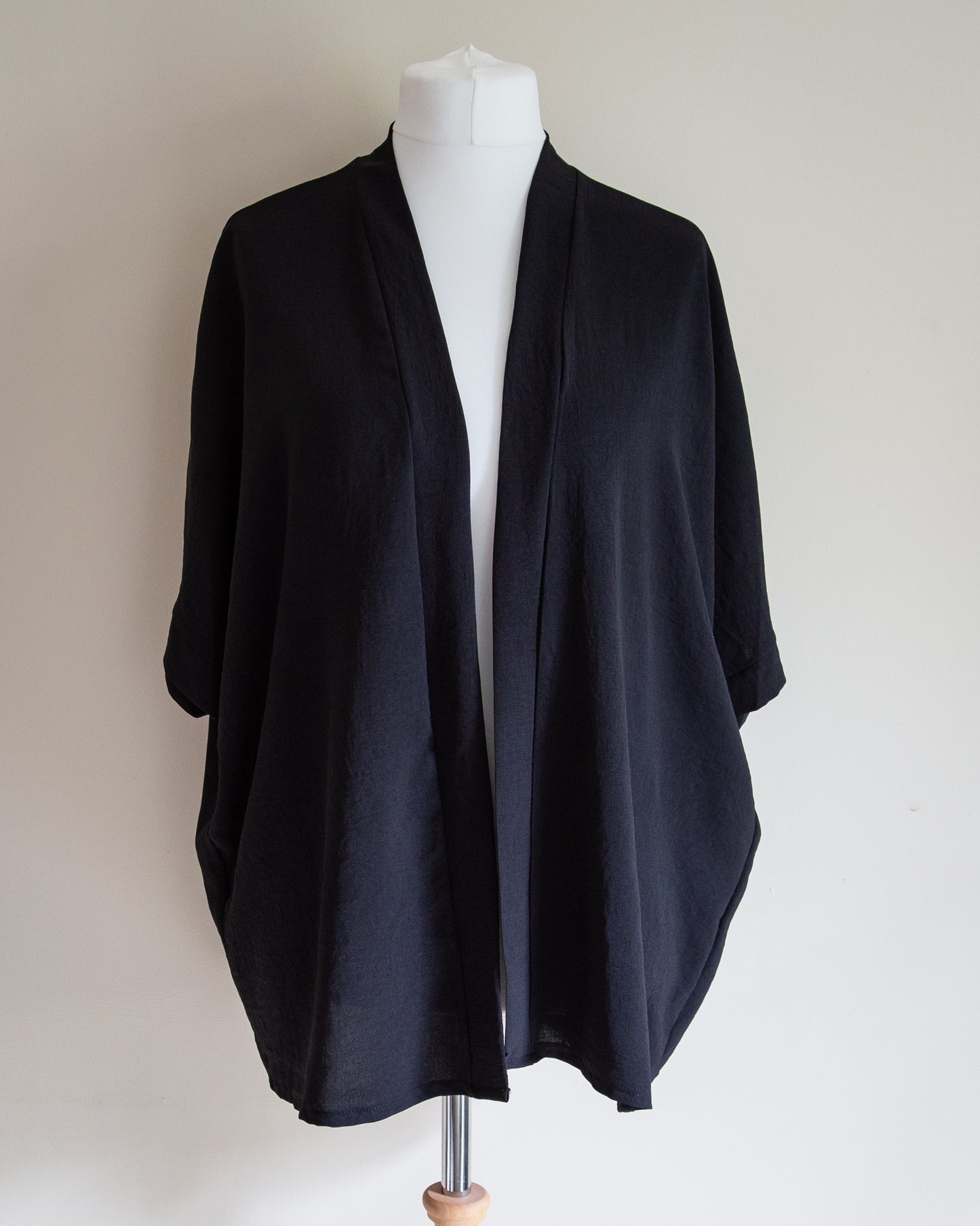 Draped cardigan in black