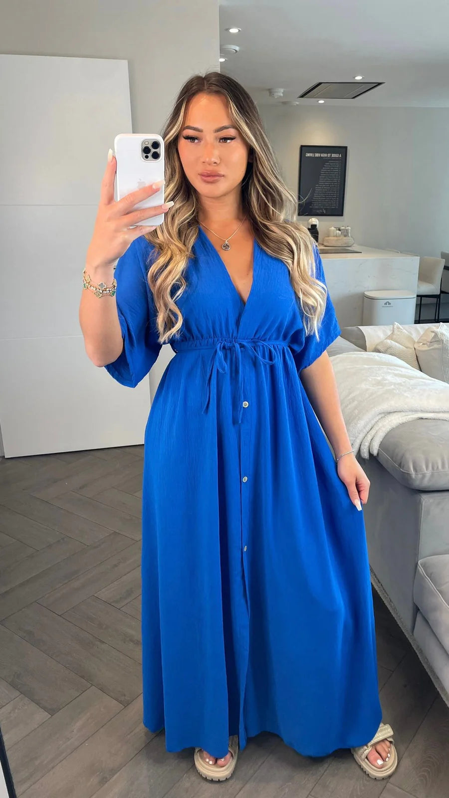 Ava v neck maxi dress