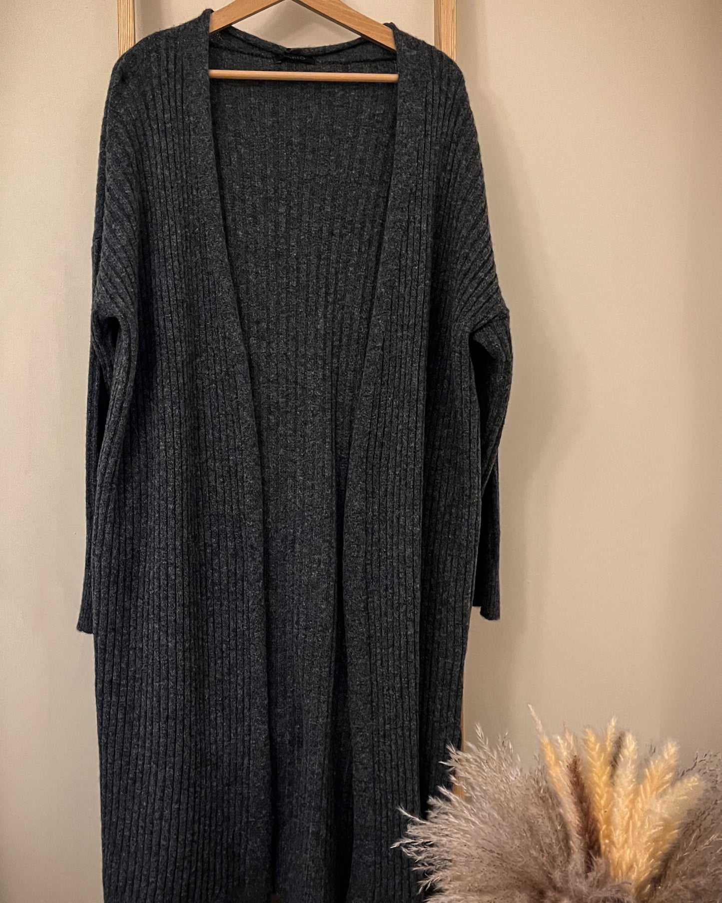 Long cardigan in charcoal