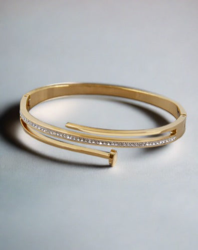 Farrah bangle bracelet in gold