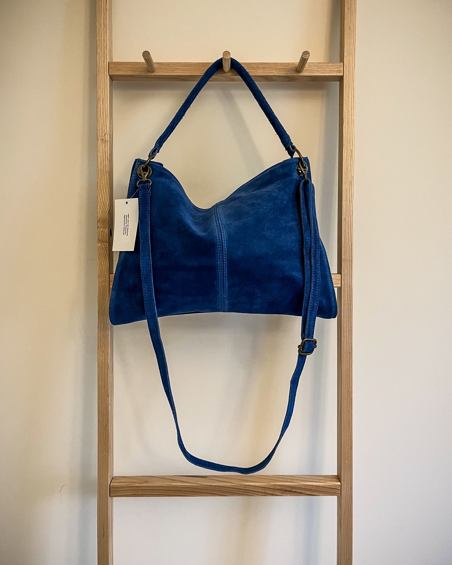 Nevada suede shoulder bag in blue