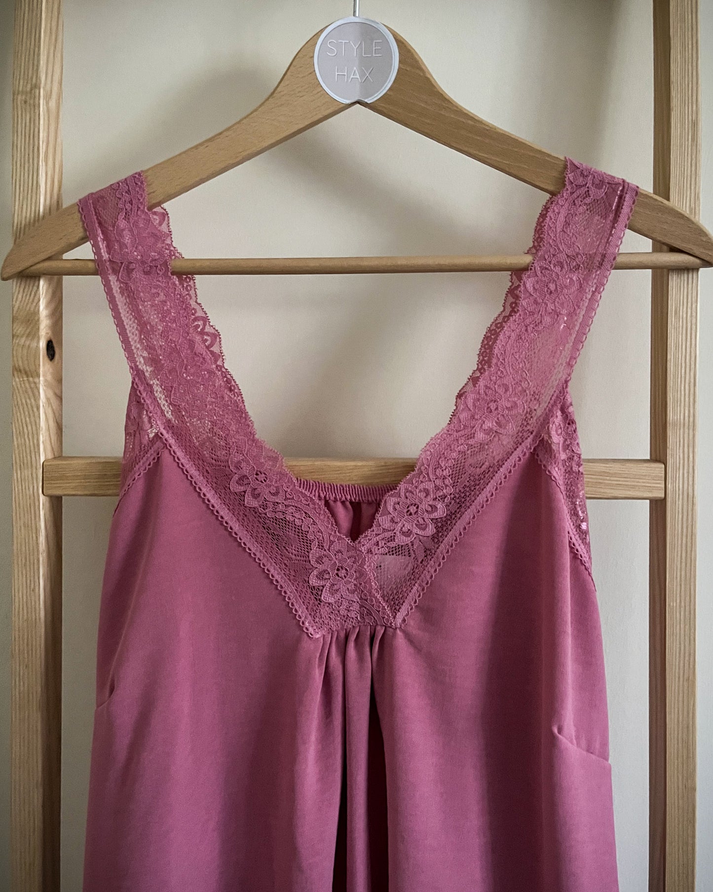 Longline v-neck cami in rose